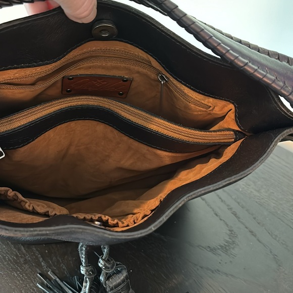 Patricia Nash copper glazed black leather bucket bag - Picture 8 of 10